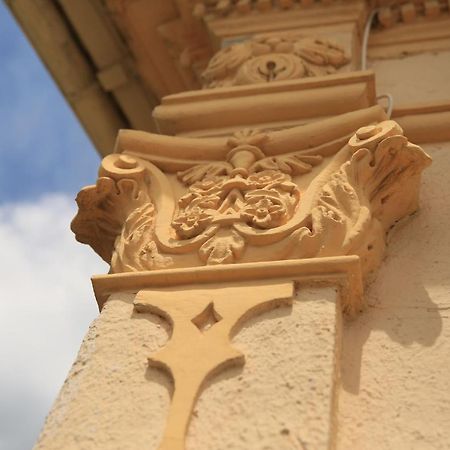 Hotel Du Soleil Saint-Raphaël Exteriör bild