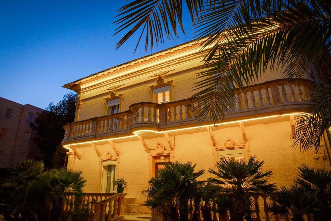 Hotel Du Soleil Saint-Raphaël Exteriör bild