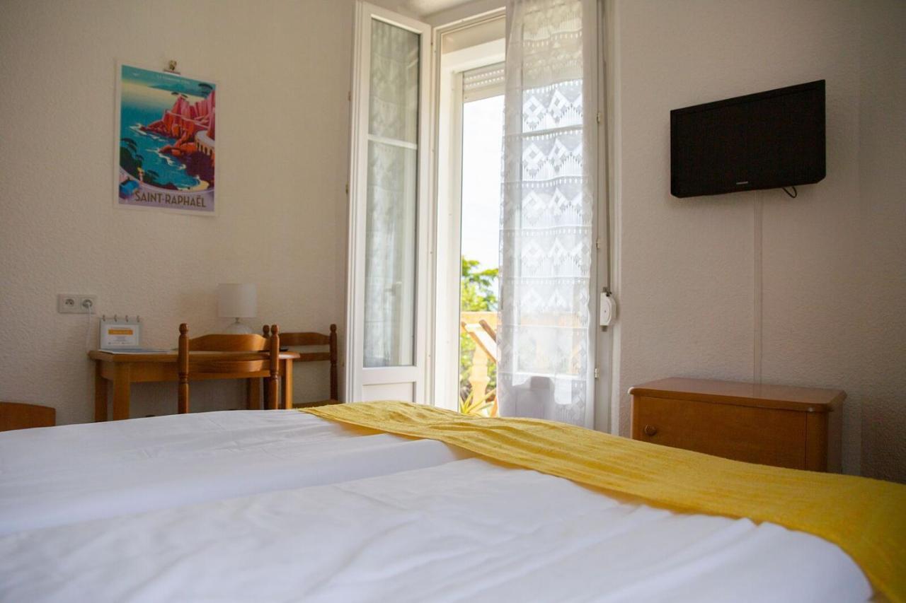 Hotel Du Soleil Saint-Raphaël Exteriör bild